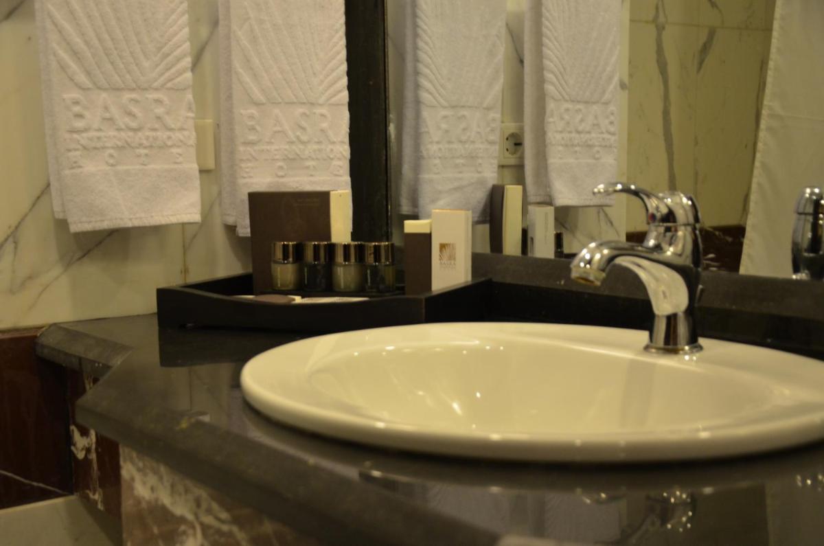 Suitetrails - Basra International Hotel