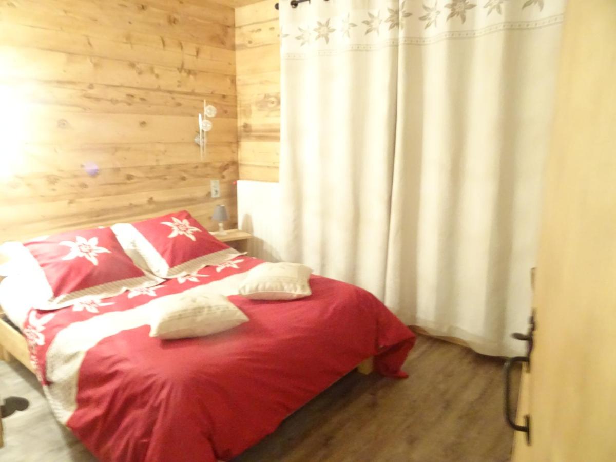 Un ou plusieurs lits dans un hébergement de l'établissement Apart'hotel & Spa "La Destière"