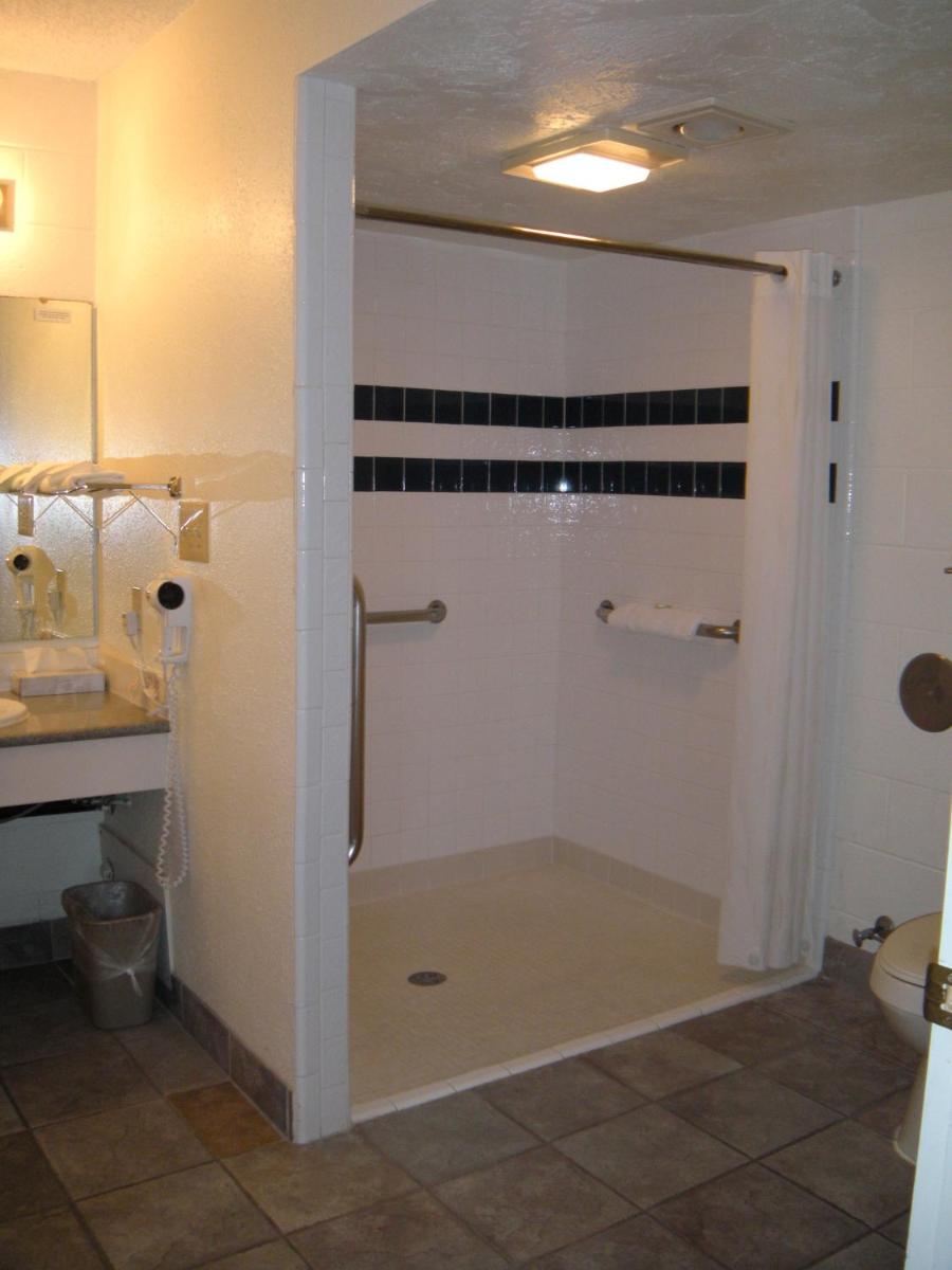 Motel West - Housity