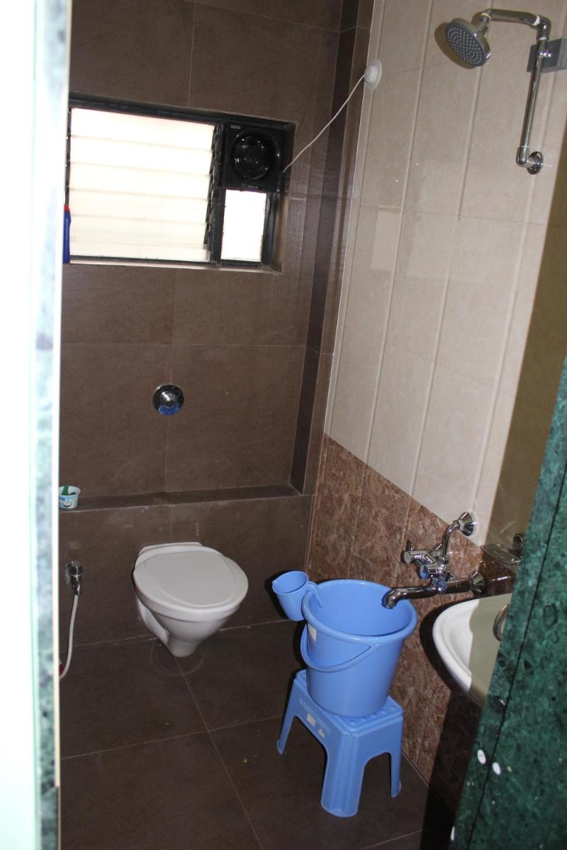 Private Bungalow with Garden, Main Road Connected - Om Bungalow, Happy Stay, Panchgani - Housity