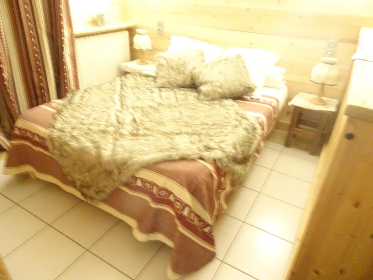 Un ou plusieurs lits dans un hébergement de l'établissement Apart'hotel & Spa "La Destière"