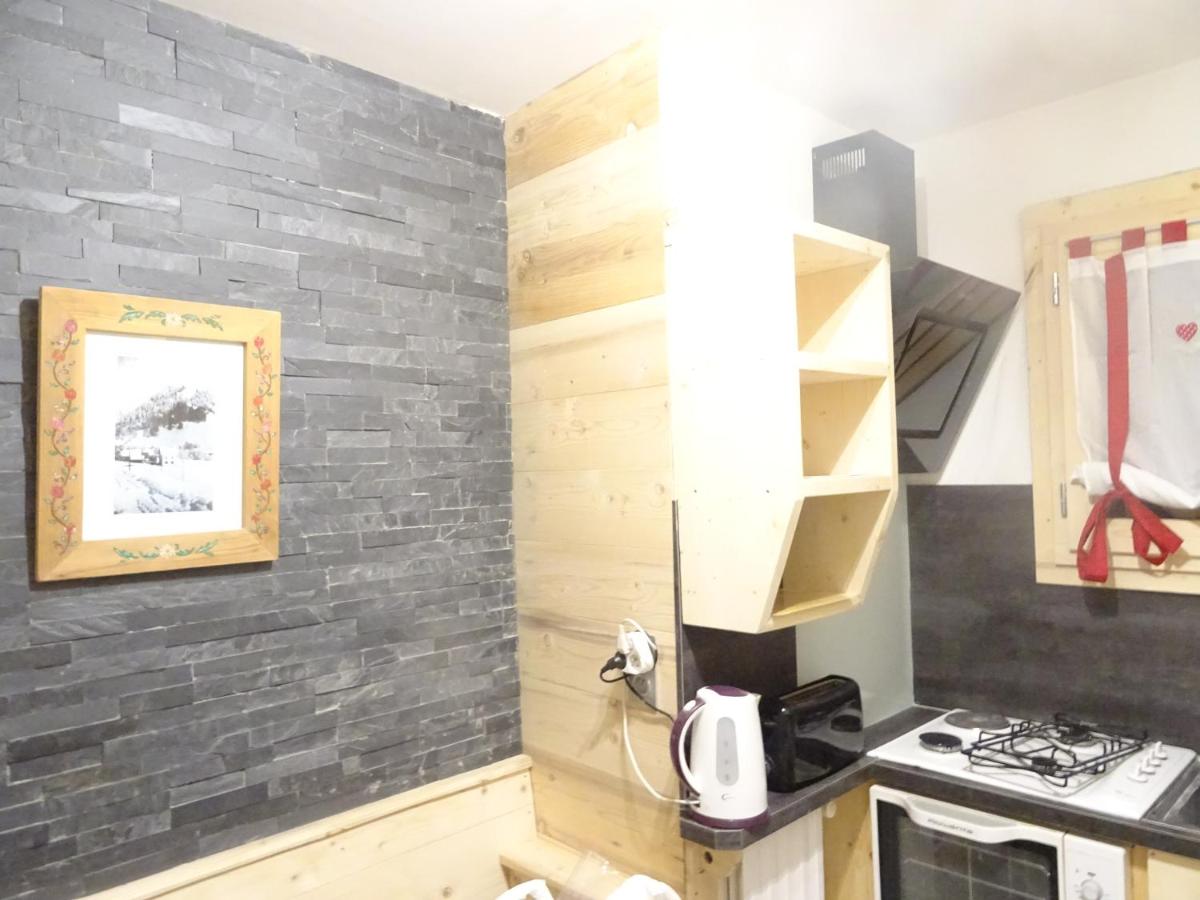 Cuisine ou kitchenette dans l'établissement Apart'hotel & Spa "La Destière"