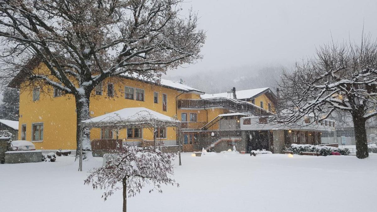 Hotel Castello - Housity