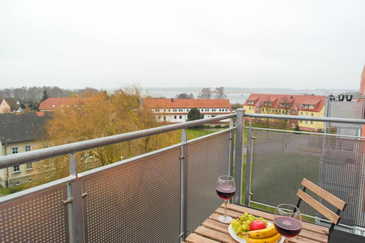 Suitetrails - Sunny Apartment II