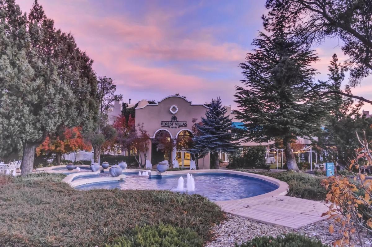 Forest Villas Hotel - Housity