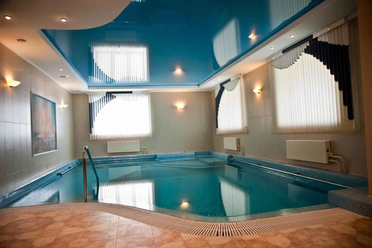 Gostinichnyi Kompleks Eltsovsky - Housity