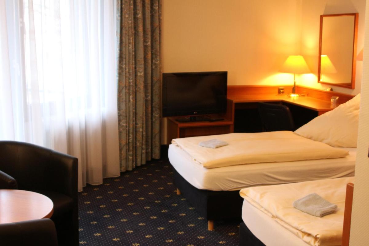 Karaman Group Hotel - Housity