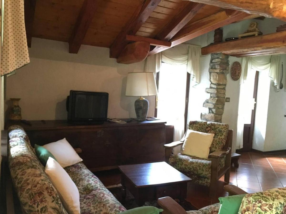 Rascard - Valle di Gressoney - Housity