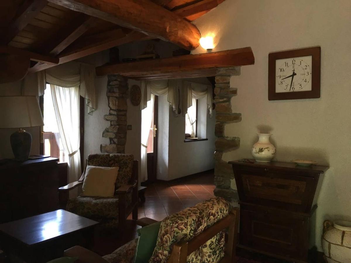 Rascard - Valle di Gressoney - Housity