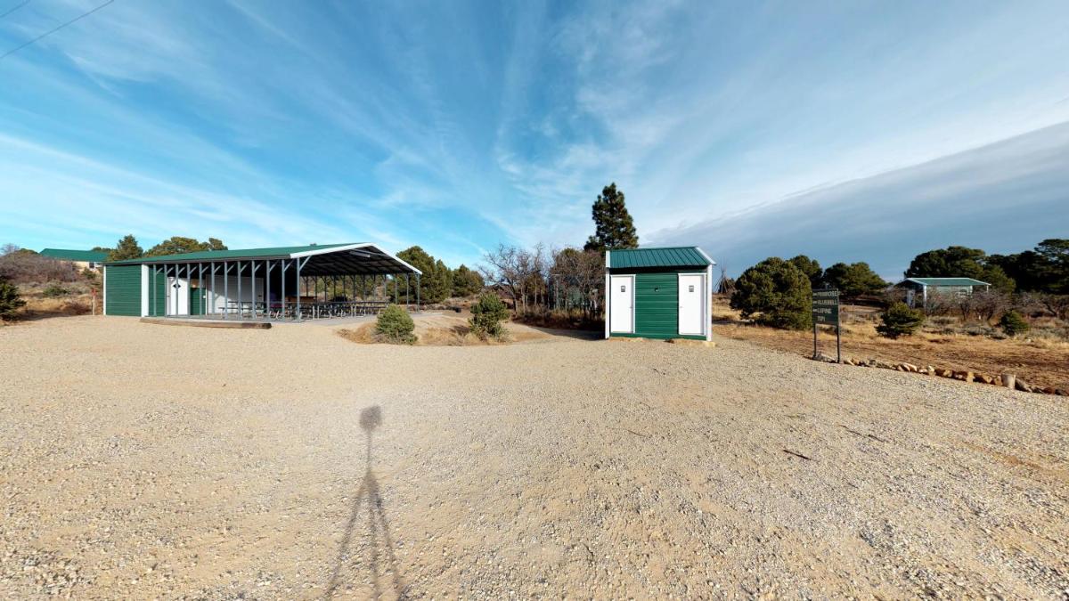 Pavilion and Glamping Village, 3 Cabins, Tipi, Wagon, Kitchen - Housity