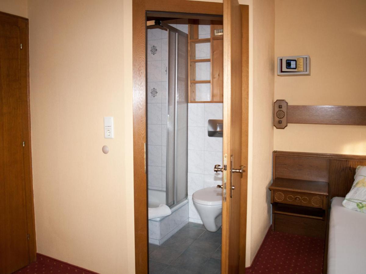 Pension Handle - Hizvo