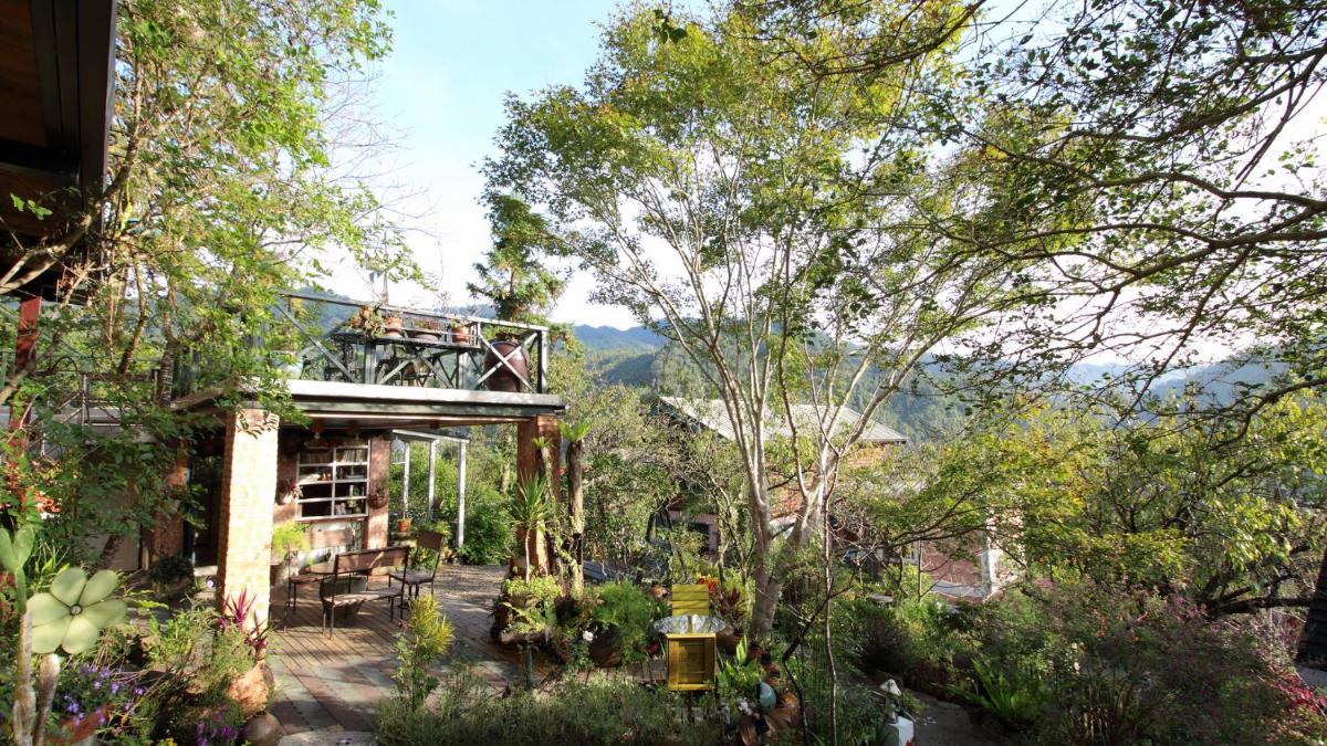 Old Farmer Homestay - Housity