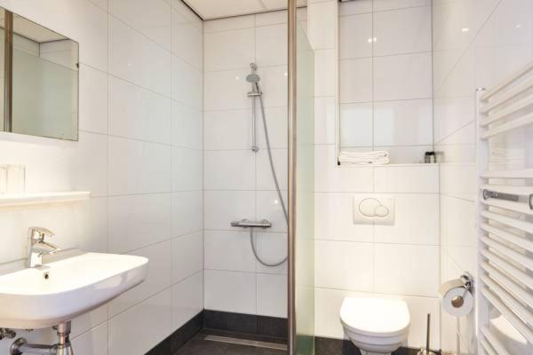 Stads Hotel Boerland - Housity