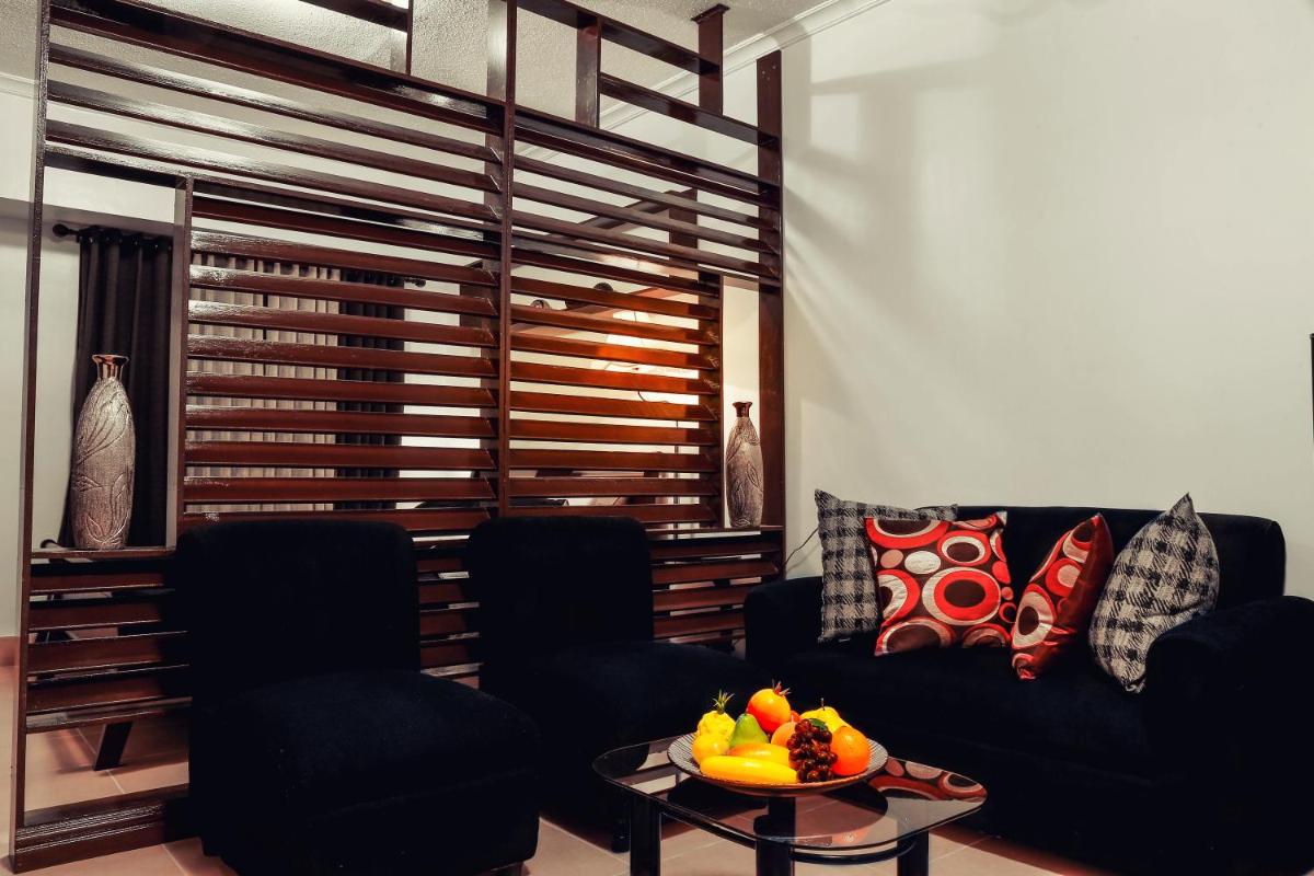 1014 West Insula Suites by AYS - Housity