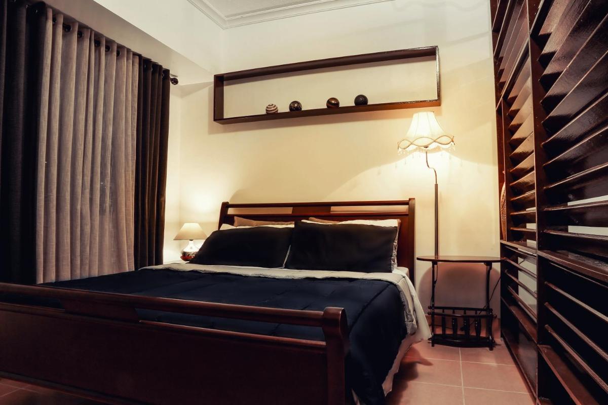 1014 West Insula Suites by AYS - Housity