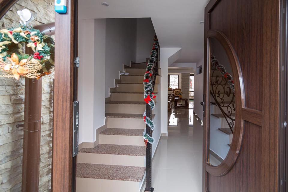 Casa Lazar - Housity