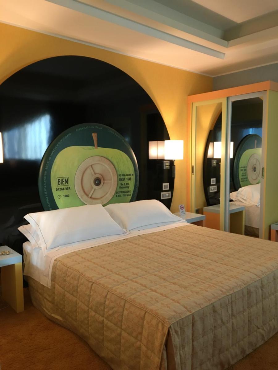 Guglielmotel - Housity