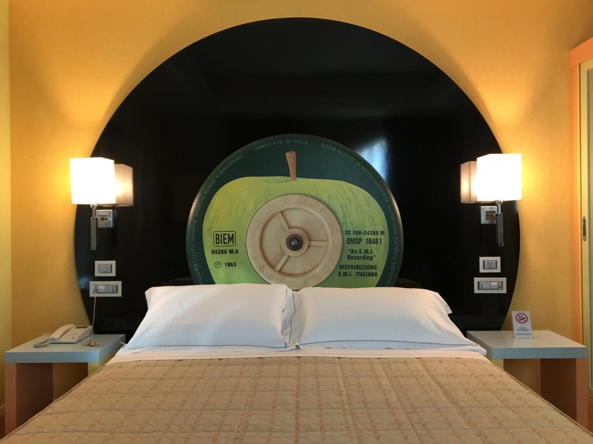 Guglielmotel - Housity