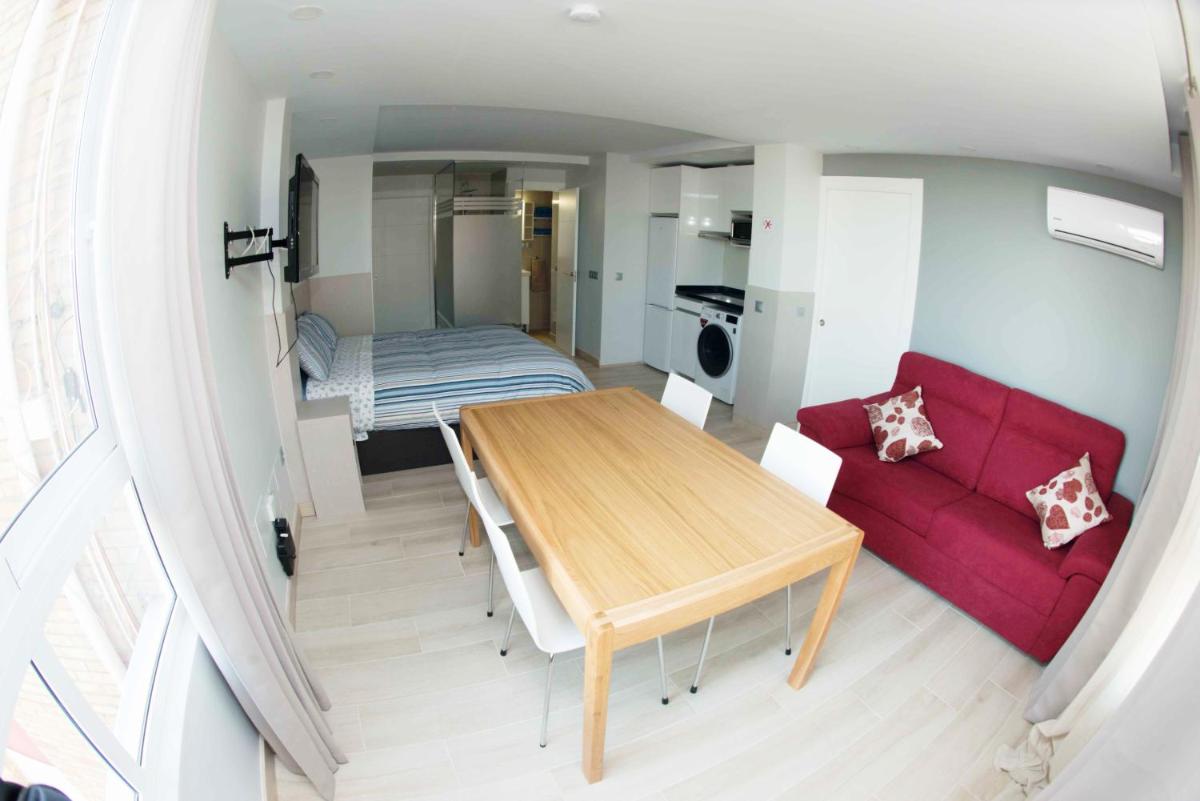 Modern & Stylish Loft with Breathtaking Views FREE WIFI - Close to the sea - Housity