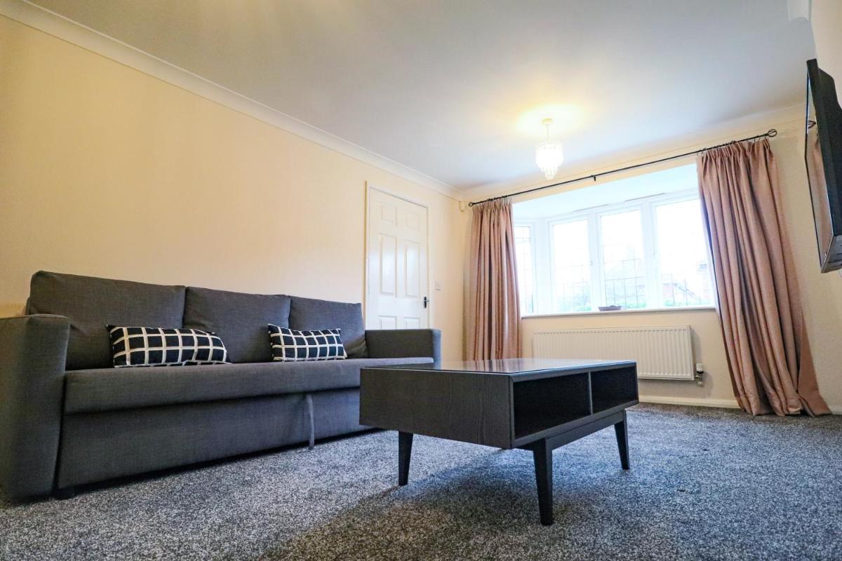 Royal Oak Home - Housity