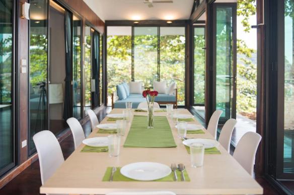 Anatta The Cliff House - Housity