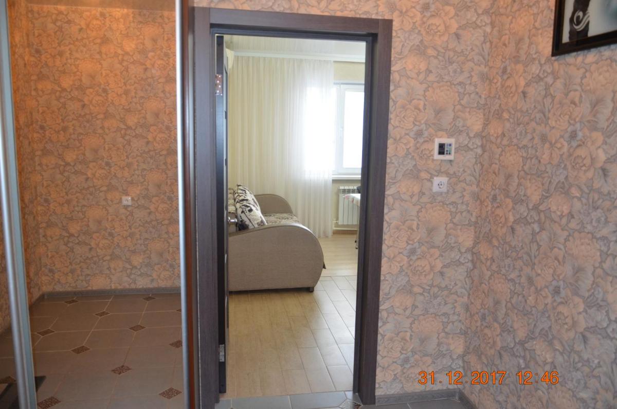 Suitetrails - Apartment on Chernoistochinskoye Shosse