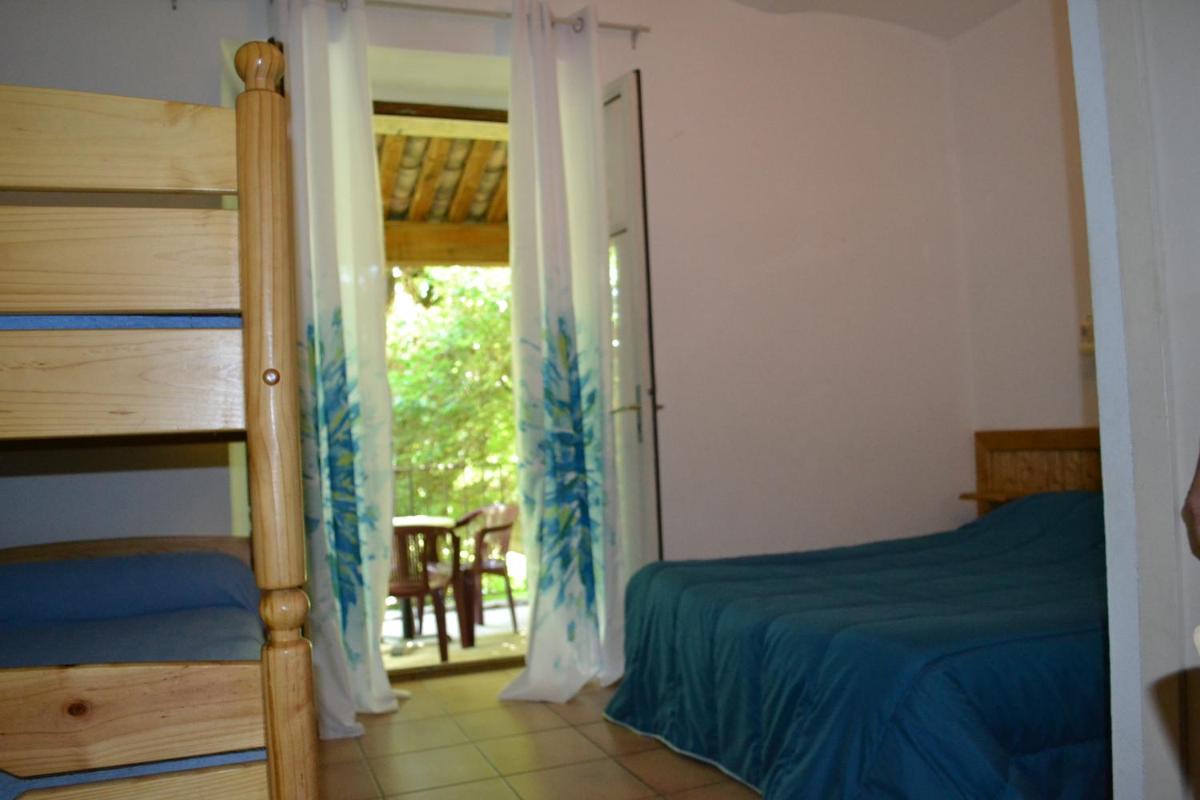 Auberge Les Sibourgs - Housity