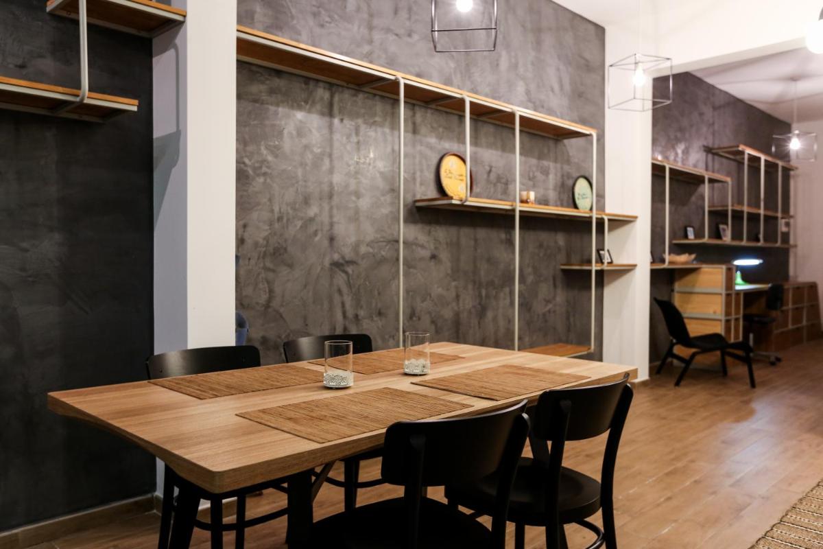 Suitetrails - Valletta collection - Mint Suite