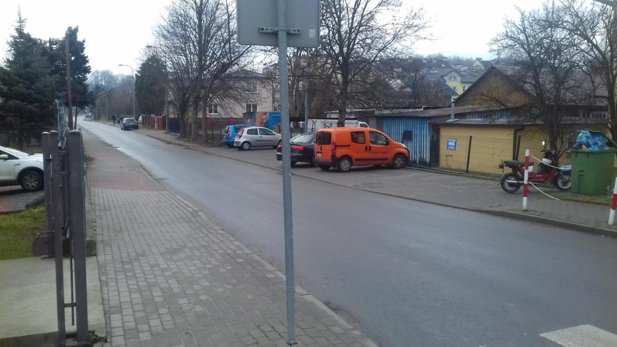 Pokoje-Gorlice-Zawodzie - Housity