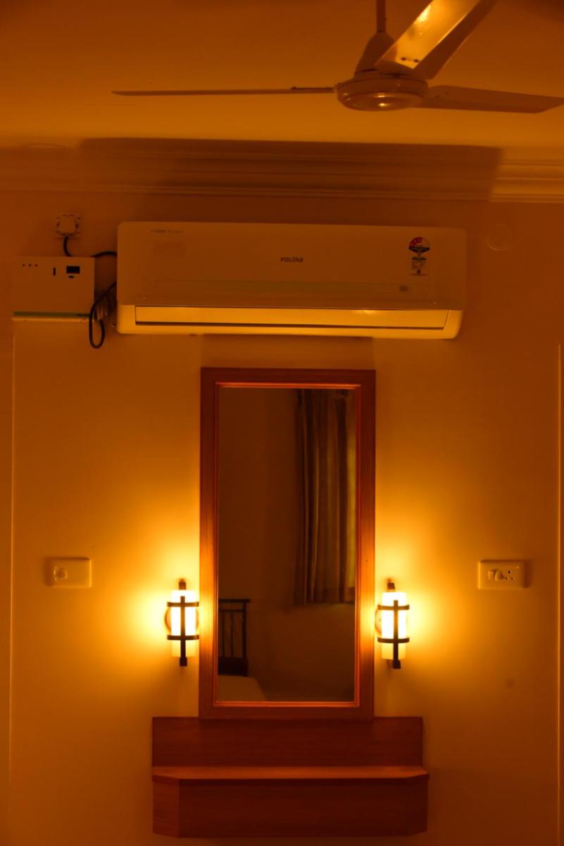 Ess Pe Inn - Housity