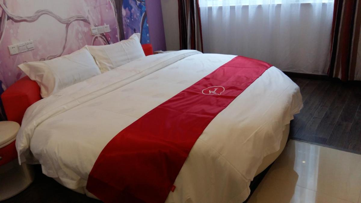 Thank Inn Chain Hotel Guizhou Zunyi Huichuan District Huichuan Avenue - Housity