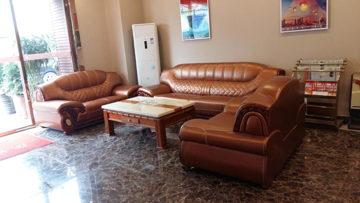 Thank Inn Chain Hotel Guizhou Zunyi Huichuan District Huichuan Avenue - Housity