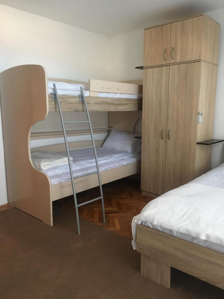 Apartment Centar - Housity