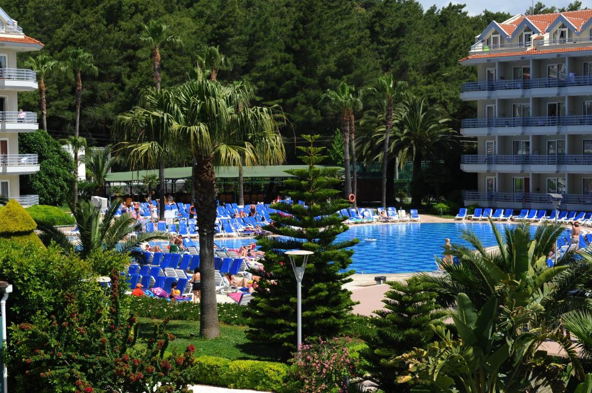 Green Nature Resort and Spa - Housity
