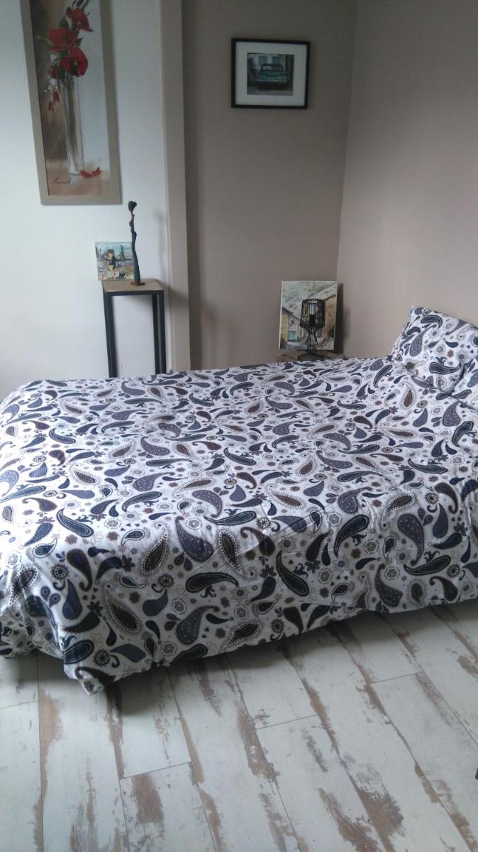 Chambre privée dans une maison avec jardin - Housity