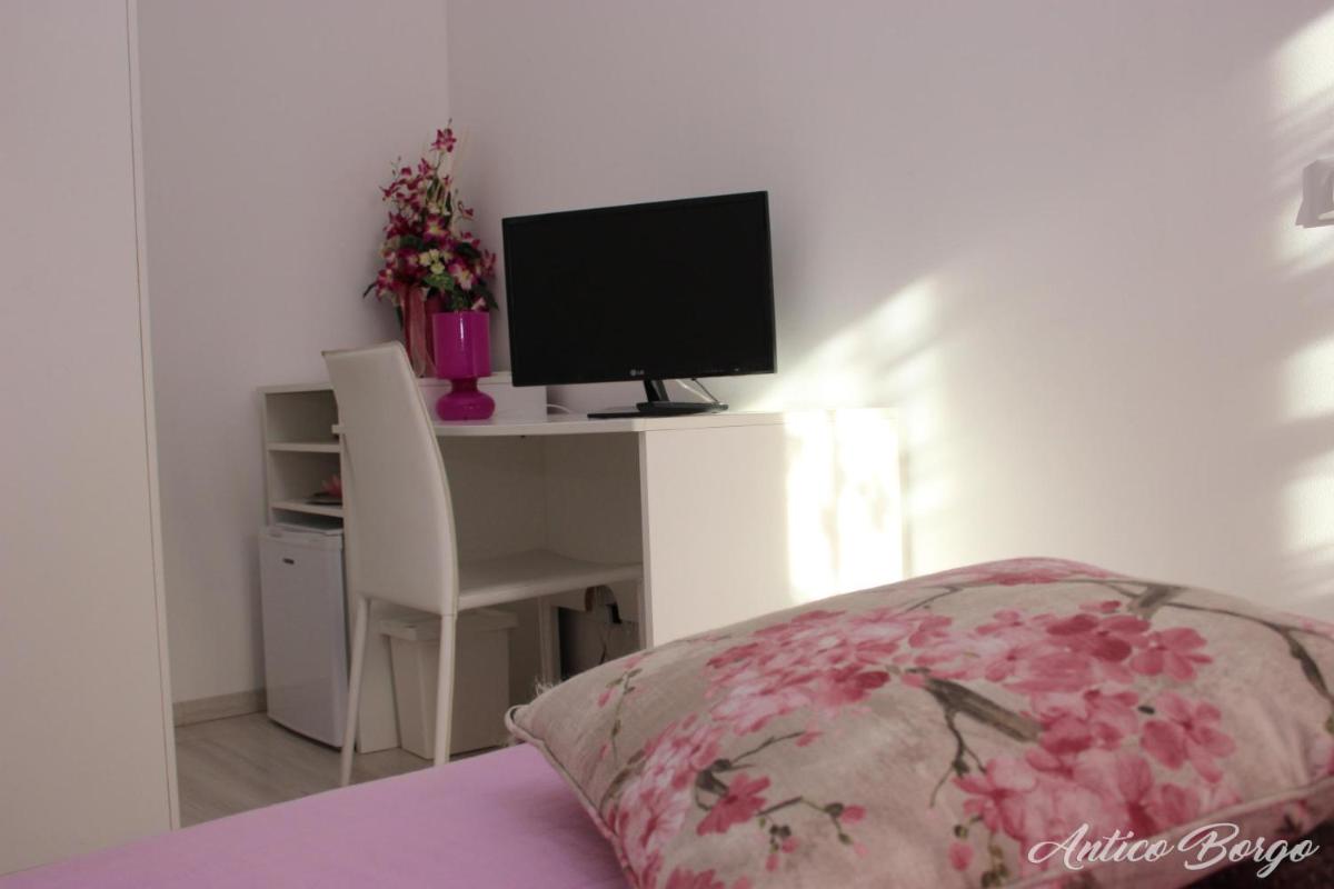Antico Borgo - Housity
