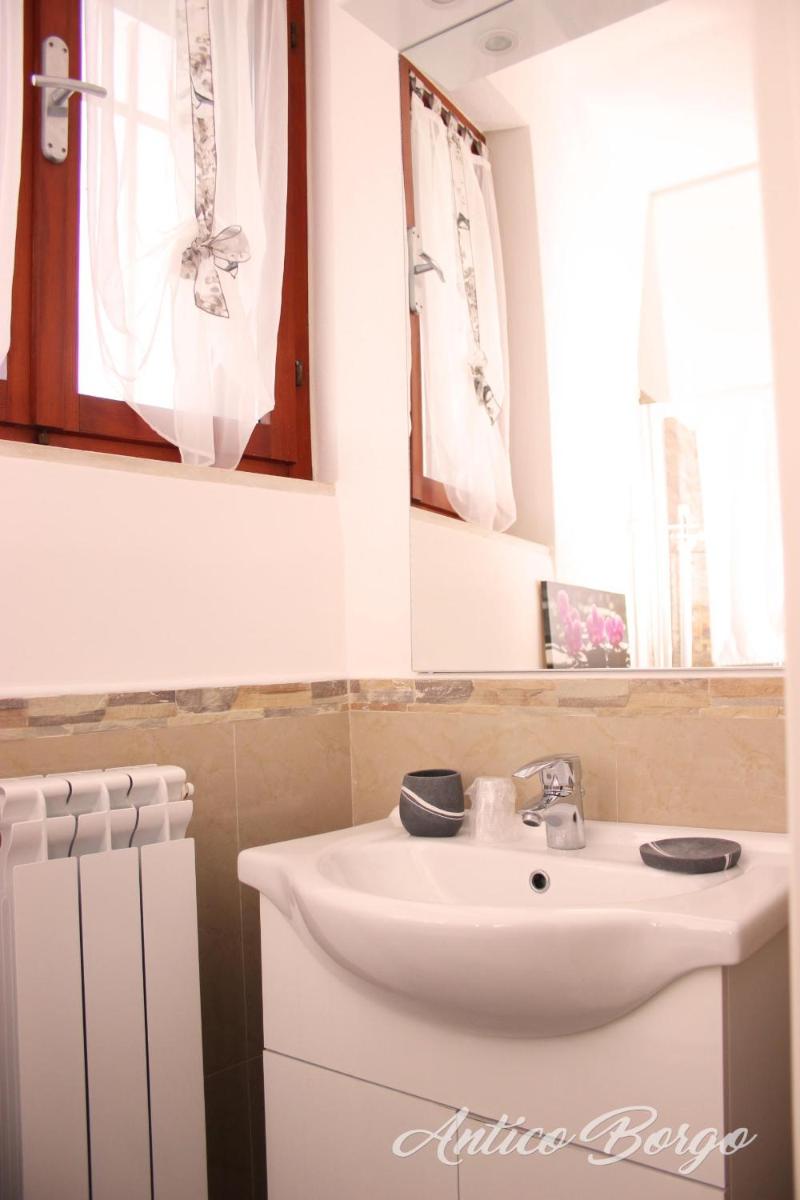 Antico Borgo - Housity