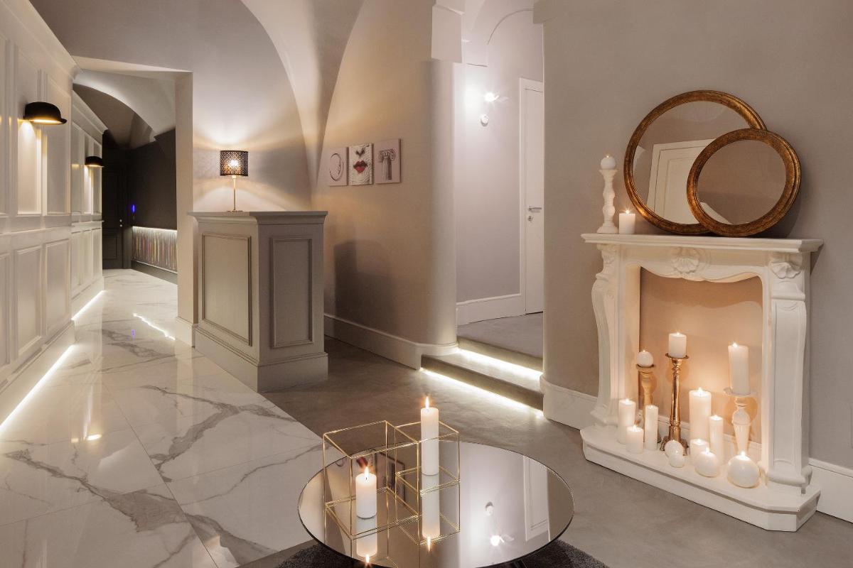 Quattro Canti Suites - Housity