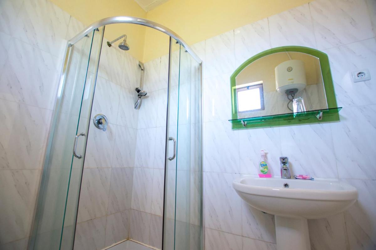 Top Twelve Hotel - Lalibela - Housity