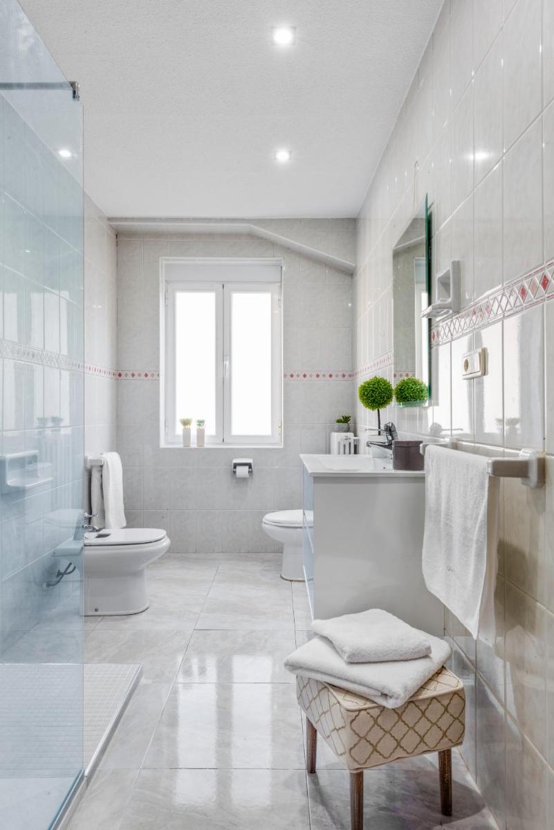 Suitetrails - Genteel Home Ático Gran Capitán