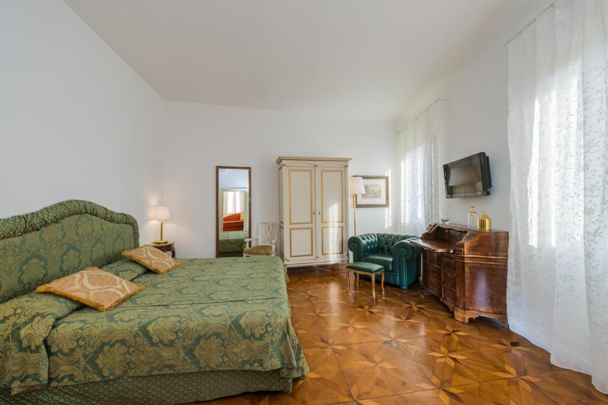 Savoia e jolanda Apartments - Housity