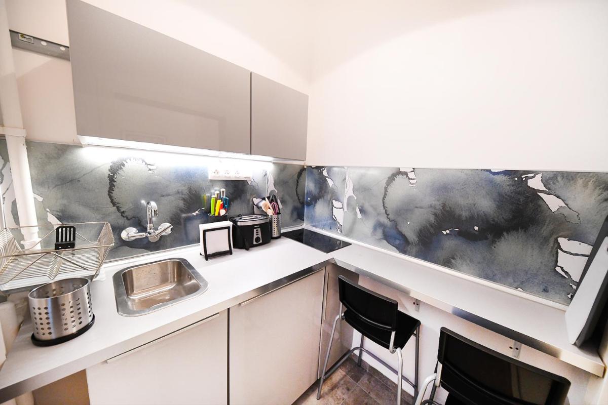 Hi-Bp Sophia 25 Apartment near Andrassy Avenue - Housity