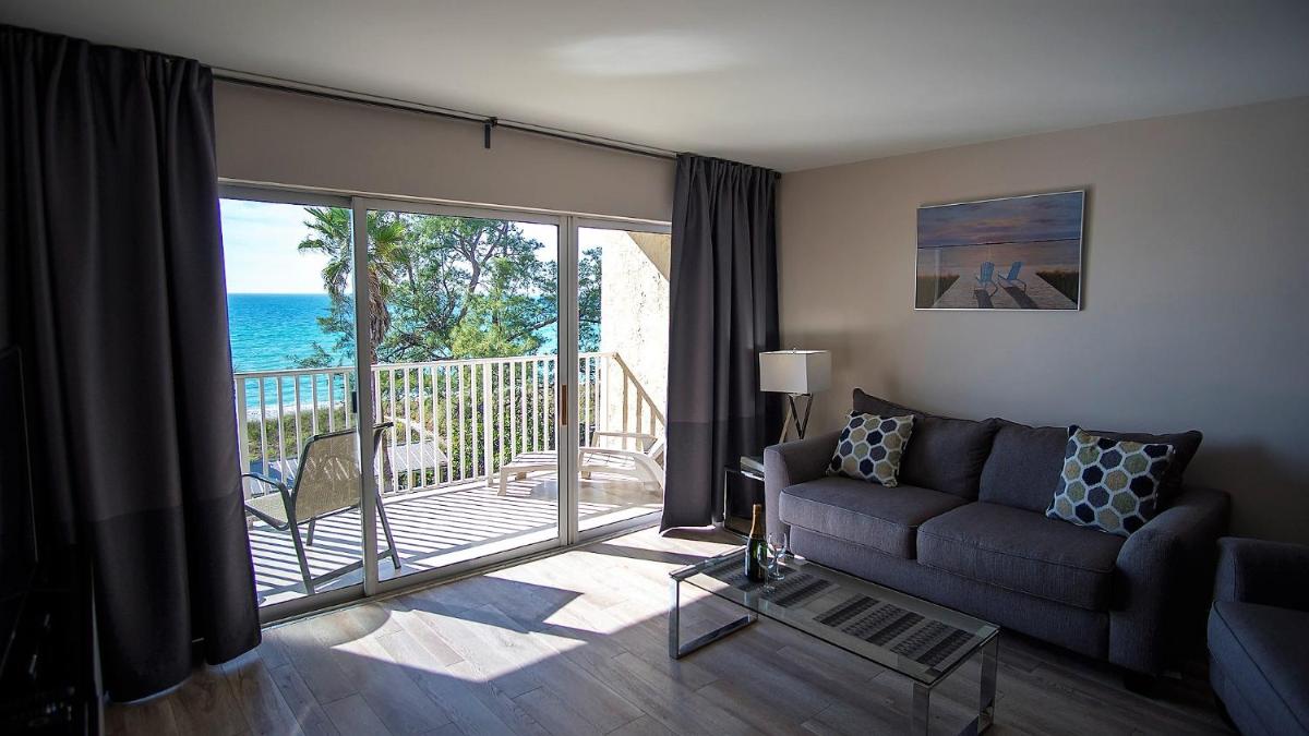 Gulf and beach view apartment 403 - Housity