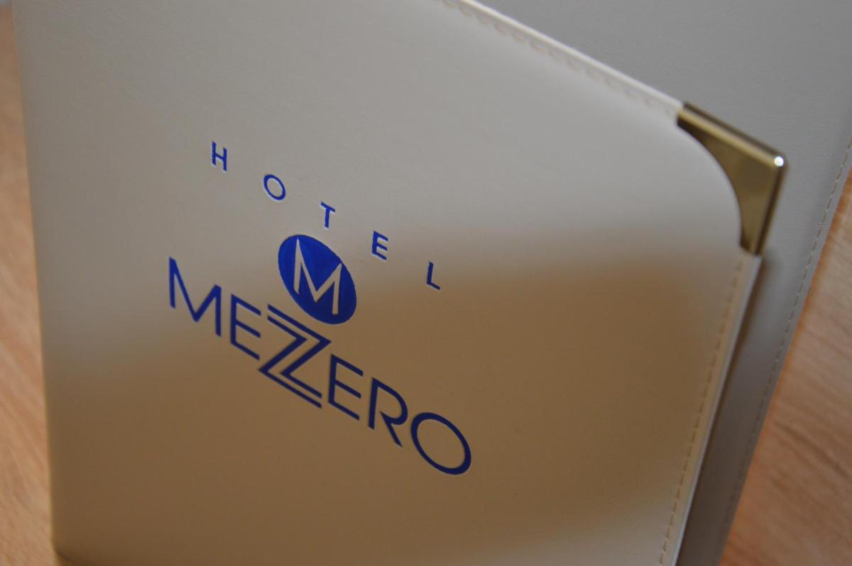 Hotel Mezzero - Housity