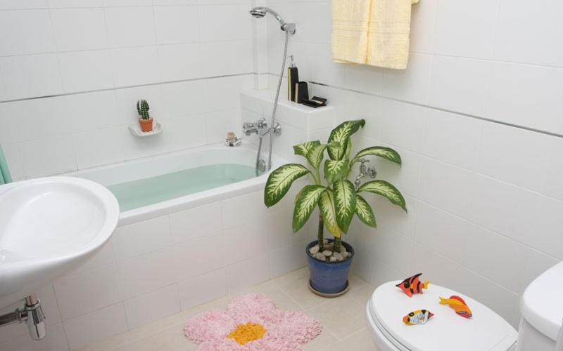 Suitetrails - PR Place Hotel