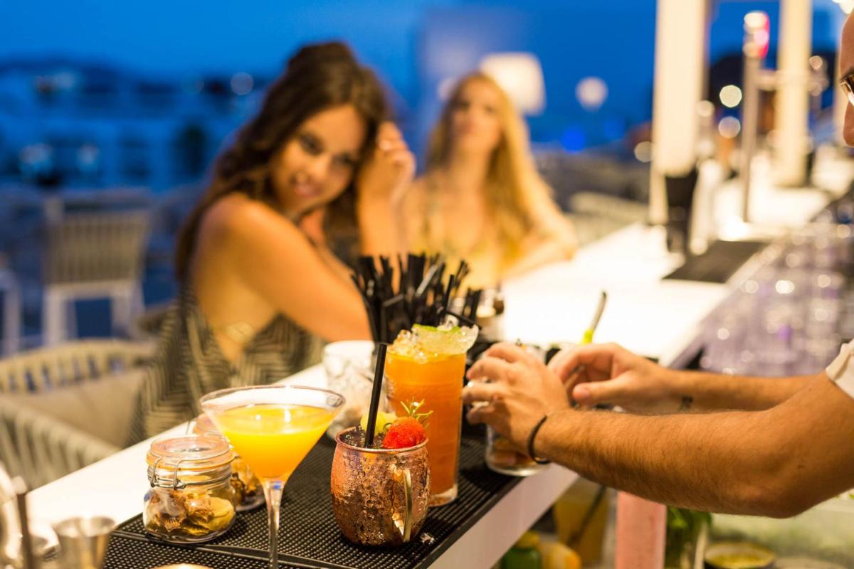 Bebidas en One Ibiza Suites