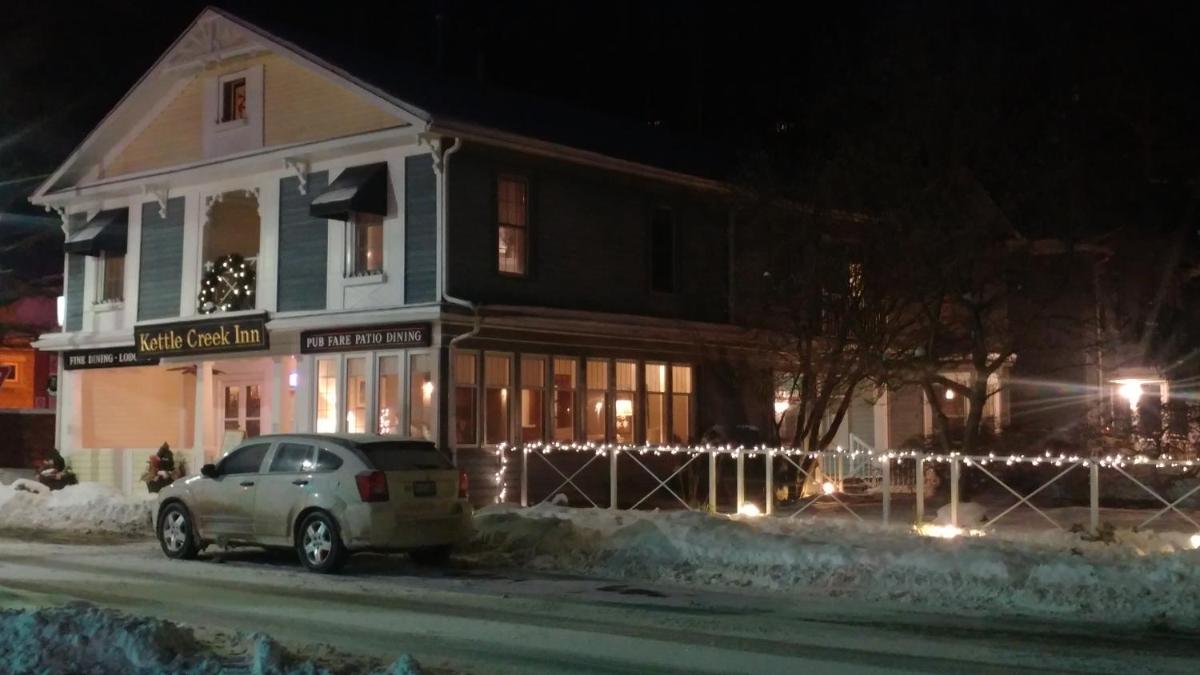 Kettle Creek Inn - Housity