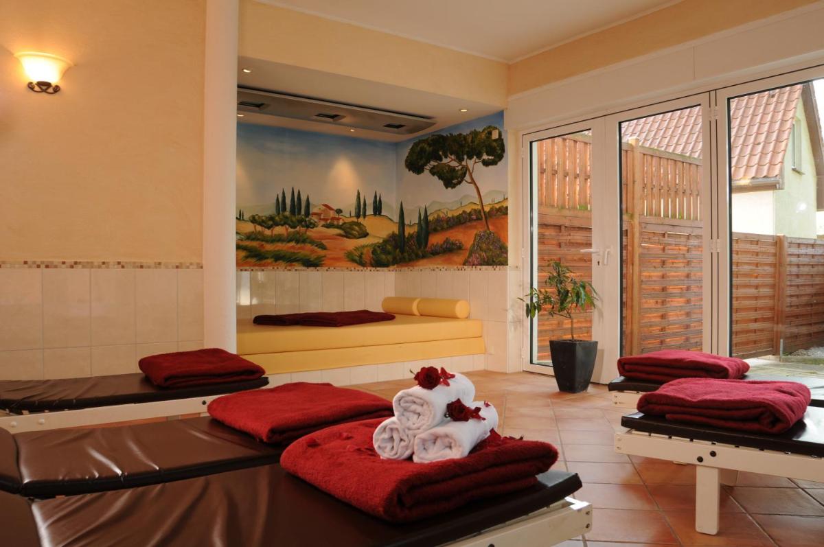 Landhotel Baumanns Hof - Housity
