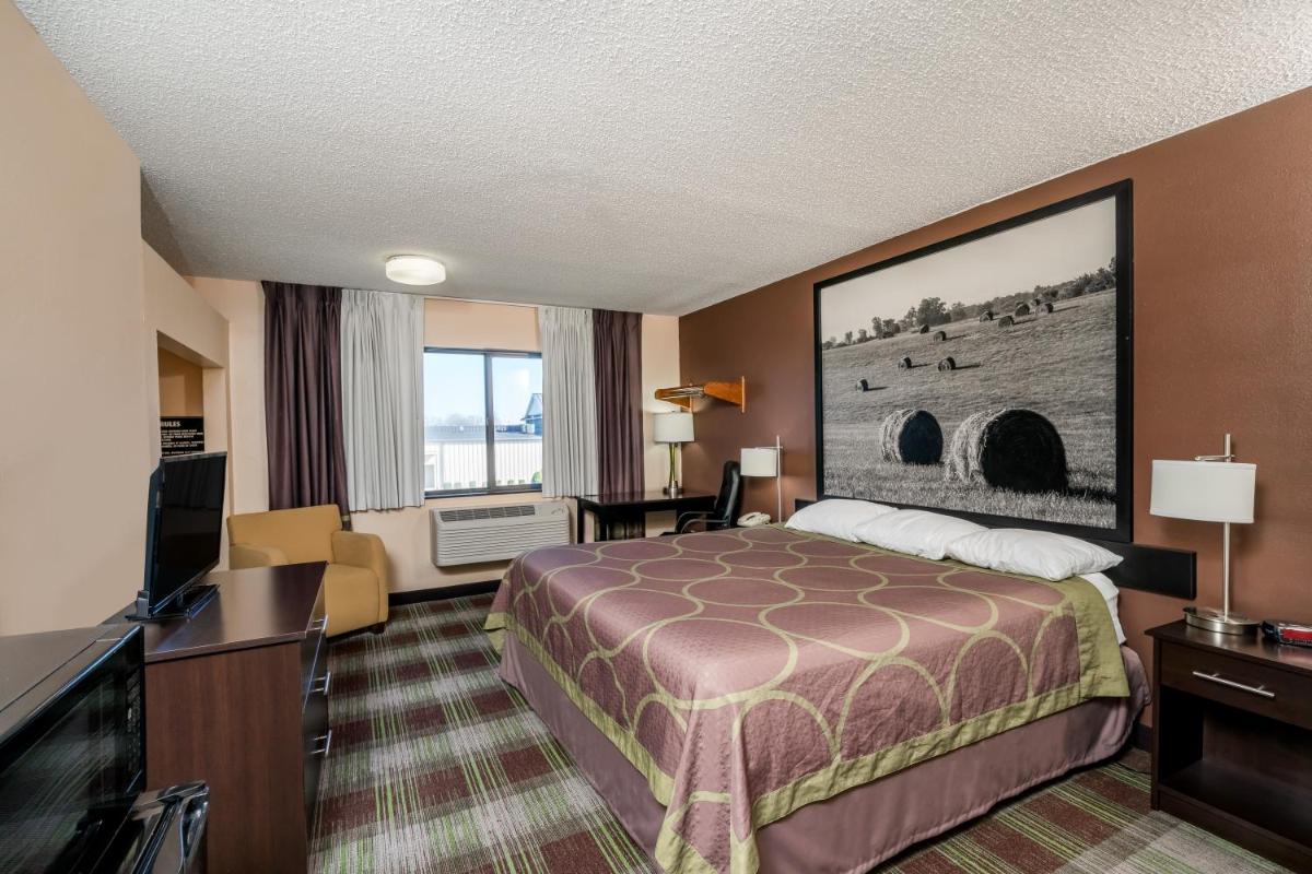 Super 8 by Wyndham Campbellsville KY - Housity