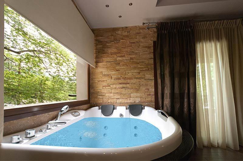 Nostos Hotel - Housity
